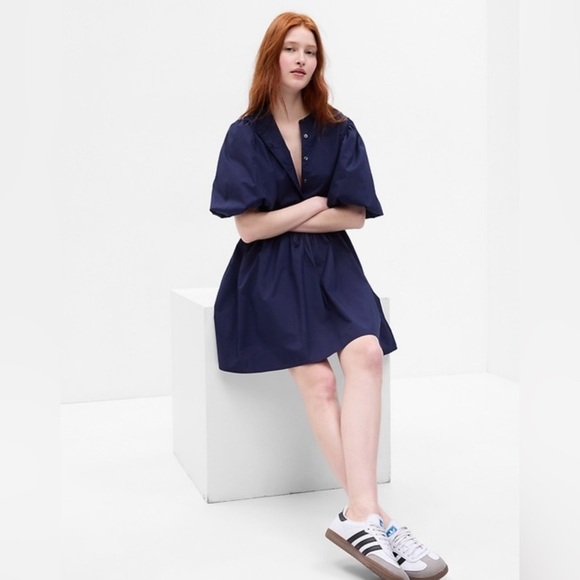 GAP Dresses & Skirts - GAP Navy Blue Puff Sleeve Dress
